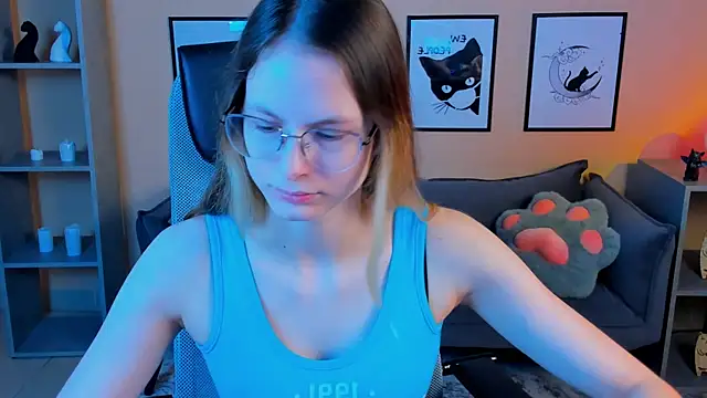 Carrie Rose online show from September 26, 2025, 4:19 am