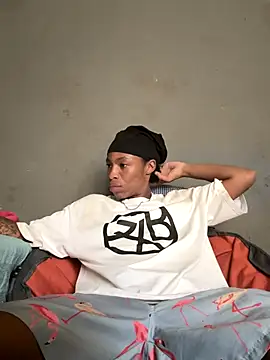 Snapshot of Tookey012 chatting on November 1, 2025, 11:37 am Tookey012 online show from November 1, 2025, 11:37 am