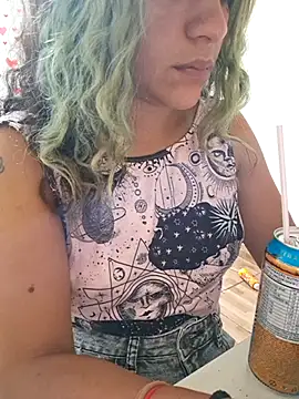 euahotmarii20 online show from November 17, 2025, 10:19 am