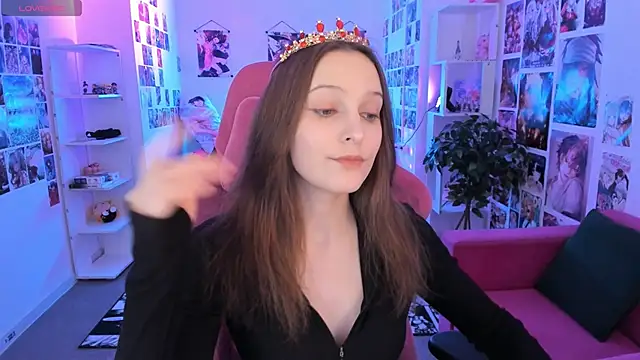 JenniferKiim online show from March 18, 2026, 11:24 am