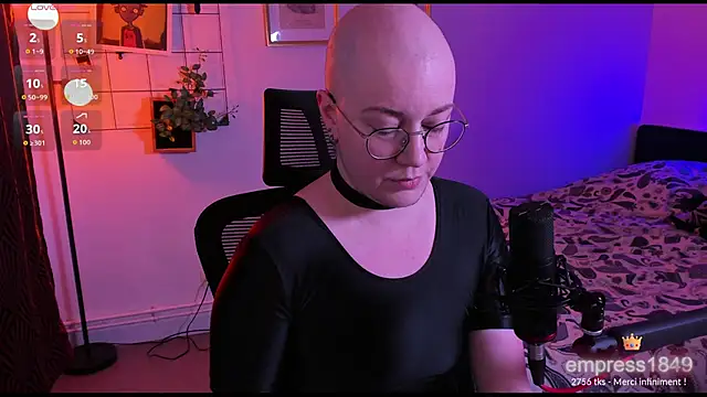 Snapshot of MossPrince chatting on November 12, 2025, 5:50 pm MossPrince online show from November 12, 2025, 5:50 pm