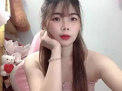 Pony898 online show from November 7, 2025, 4:11 pm