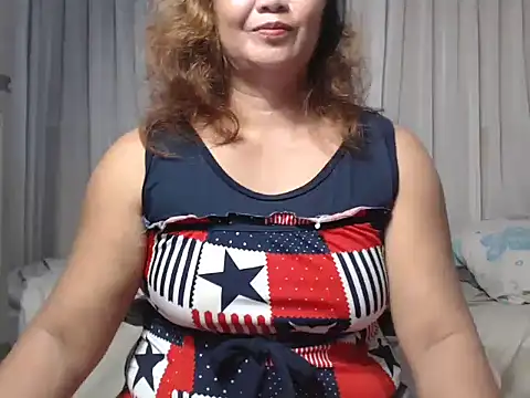 Snapshot of FelisitaG chatting on October 26, 2025, 10:26 am FelisitaG online show from October 26, 2025, 10:26 am