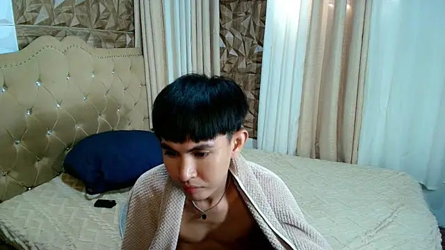 xxxhugecocktwinkxxx online show from February 3, 2026, 2:53 am