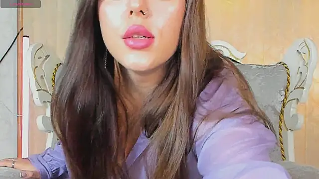 Amelia Nick online show from October 3, 2025, 4:52 pm