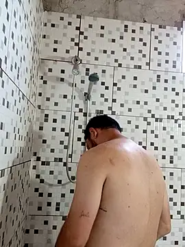 Snapshot of Alex_404040 chatting on November 19, 2025, 8:09 pm Alex 404040 online show from November 19, 2025, 8:09 pm