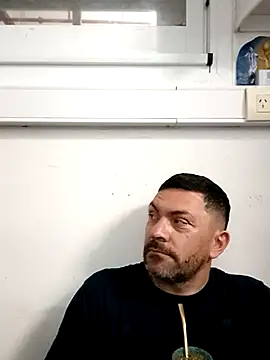 Snapshot of Alex_404040 chatting on September 19, 2025, 7:45 am Alex 404040 online show from September 19, 2025, 7:45 am