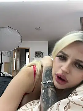 Snapshot of Steffi_Snowbunny chatting on July 4, 2026, 1:48 pm Steffi Snowbunny online show from July 4, 2026, 1:48 pm