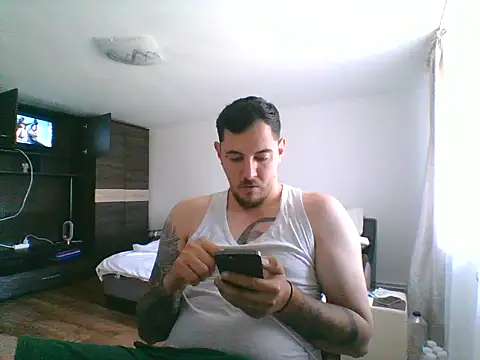 Snapshot of DaNNyeL016 chatting on July 30, 2026, 8:57 am DaNNyeL016 online show from July 30, 2026, 8:57 am