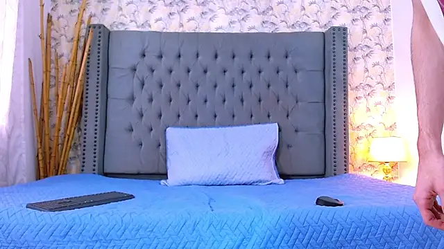 Snapshot of Luke_Carter chatting on November 24, 2025, 1:11 pm Luke Carter online show from November 24, 2025, 1:11 pm