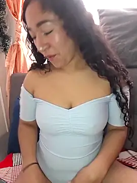 Lexiiee 1 online show from December 14, 2025, 2:33 pm