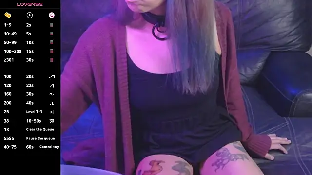 mmmminaDarling online show from March 7, 2026, 5:25 am