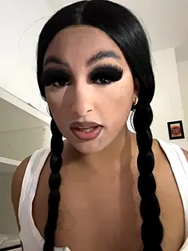 Britany dirty online show from September 10, 2025, 7:35 pm