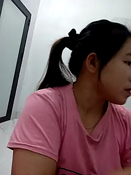 Snapshot of sumy-00 chatting on March 16, 2026, 4:32 pm sumy-00 online show from March 16, 2026, 4:32 pm