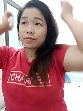 Snapshot of sumy-00 chatting on March 6, 2026, 3:18 pm sumy-00 online show from March 6, 2026, 3:18 pm