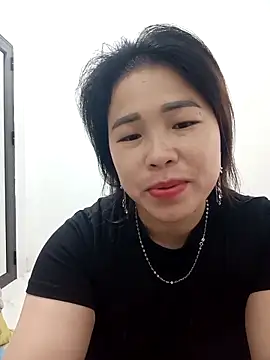 Snapshot of sumy-00 chatting on February 27, 2026, 8:25 am sumy-00 online show from February 27, 2026, 8:25 am