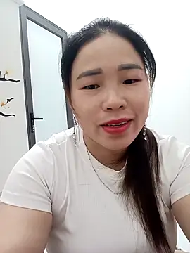 Snapshot of sumy-00 chatting on March 18, 2026, 10:07 am sumy-00 online show from March 18, 2026, 10:07 am