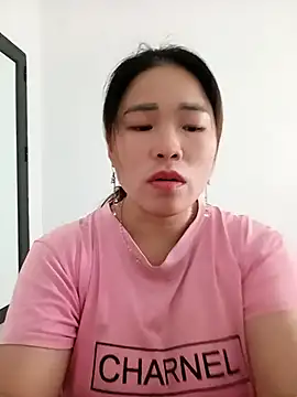 Snapshot of sumy-00 chatting on March 17, 2026, 7:11 am sumy-00 online show from March 17, 2026, 7:11 am