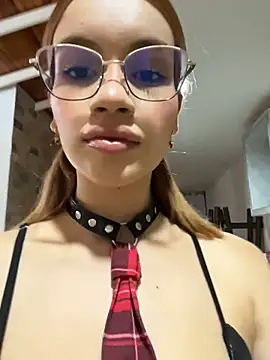 Snapshot of Marilyn_scott chatting on March 5, 2026, 4:25 pm Marilyn scott online show from March 5, 2026, 4:25 pm