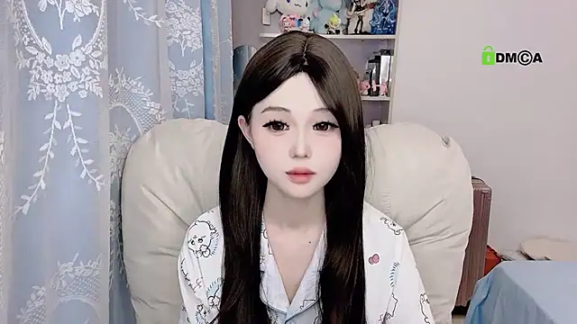 gummy-candy online show from September 14, 2025, 12:27 pm