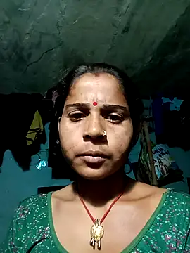 Snapshot of Hot_era chatting on October 31, 2025, 3:08 pm Hot era online show from October 31, 2025, 3:08 pm