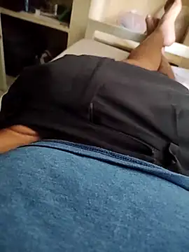 Snapshot of Ravi272 chatting on December 16, 2025, 10:41 am Ravi272 online show from December 16, 2025, 10:41 am