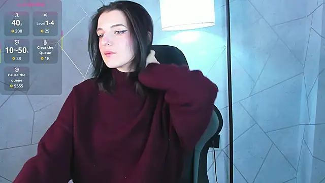 Snapshot of Lynn_Martin chatting on November 6, 2025, 1:09 am Lynn Martin online show from November 6, 2025, 1:09 am