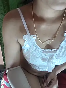 Hott Archana online show from November 4, 2025, 5:06 pm