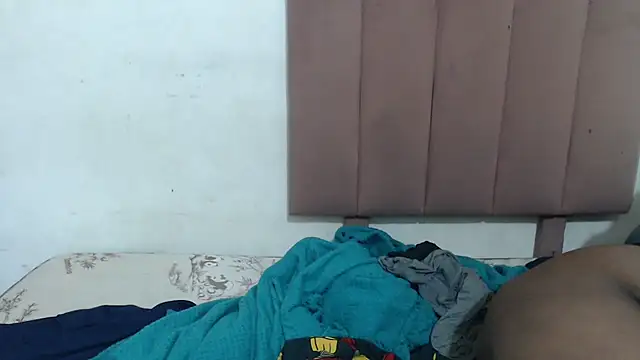 Snapshot of Chubby_Queenx255 chatting on December 4, 2025, 6:01 am Chubby Queenx255 online show from December 4, 2025, 6:01 am