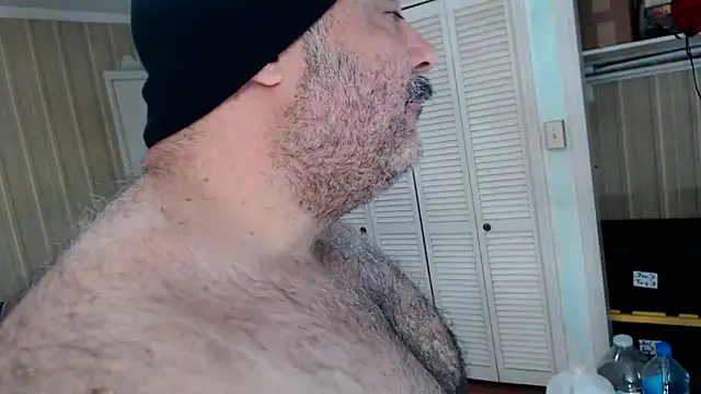 Snapshot of bullmusclejoe chatting on March 14, 2026, 2:34 pm bullmusclejoe online show from March 14, 2026, 2:34 pm