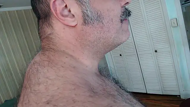 Snapshot of bullmusclejoe chatting on March 28, 2026, 5:30 am bullmusclejoe online show from March 28, 2026, 5:30 am