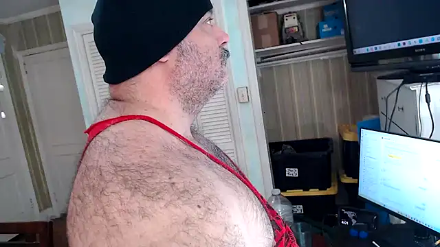 Snapshot of bullmusclejoe chatting on March 12, 2026, 8:02 pm bullmusclejoe online show from March 12, 2026, 8:02 pm