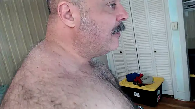 bullmusclejoe online show from May 11, 2026, 4:25 am