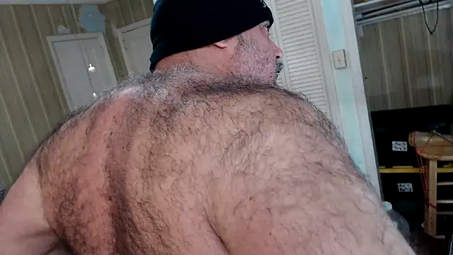 Snapshot of bullmusclejoe chatting on March 15, 2026, 3:24 am bullmusclejoe online show from March 15, 2026, 3:24 am