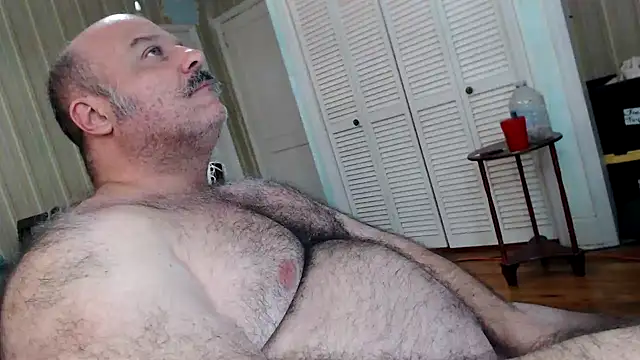 Snapshot of bullmusclejoe chatting on March 26, 2026, 4:22 am bullmusclejoe online show from March 26, 2026, 4:22 am