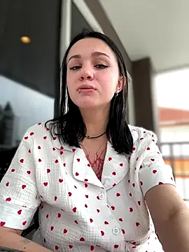 VendiMur online show from November 13, 2025, 2:04 am