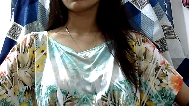 Riva arora01 online show from February 17, 2026, 10:45 am