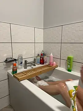 Snapshot of CheekyChelseaX chatting on November 12, 2025, 6:34 pm CheekyChelseaX online show from November 12, 2025, 6:34 pm