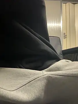 420boy   online show from October 28, 2025, 8:30 pm