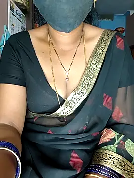 Snapshot of SindhuHappy chatting on May 13, 2026, 11:34 pm SindhuHappy online show from May 13, 2026, 11:34 pm
