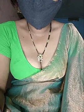 Snapshot of SindhuHappy chatting on August 3, 2026, 11:53 pm SindhuHappy online show from August 3, 2026, 11:53 pm