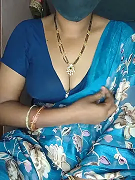 Snapshot of SindhuHappy chatting on June 19, 2026, 11:42 pm SindhuHappy online show from June 19, 2026, 11:42 pm