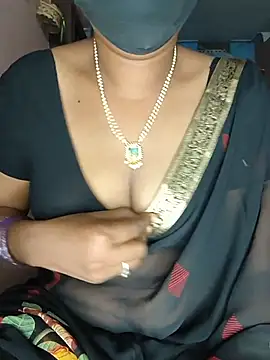 Snapshot of SindhuHappy chatting on July 19, 2026, 11:34 pm SindhuHappy online show from July 19, 2026, 11:34 pm