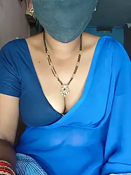 Snapshot of SindhuHappy chatting on June 27, 2026, 11:44 pm SindhuHappy online show from June 27, 2026, 11:44 pm