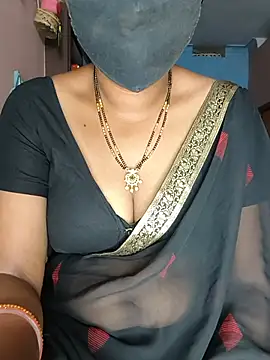 Snapshot of SindhuHappy chatting on June 21, 2026, 11:43 pm SindhuHappy online show from June 21, 2026, 11:43 pm
