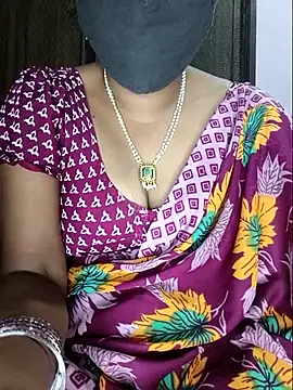 Snapshot of SindhuHappy chatting on August 7, 2026, 4:02 pm SindhuHappy online show from August 7, 2026, 4:02 pm