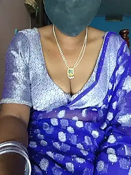 Snapshot of SindhuHappy chatting on July 21, 2026, 11:28 pm SindhuHappy online show from July 21, 2026, 11:28 pm