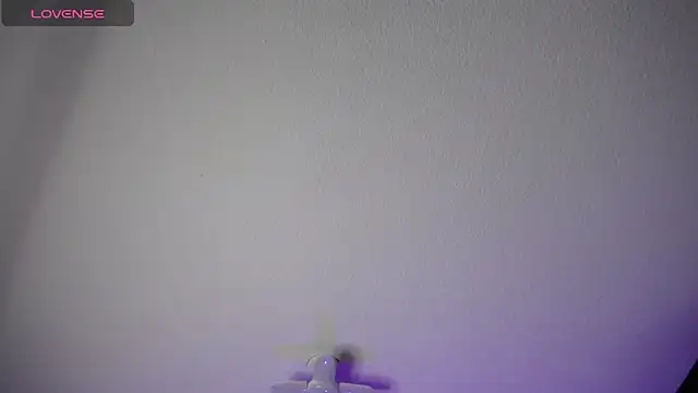 Snapshot of _Charlotte_Collins_ chatting on June 15, 2026, 4:50 pm Charlotte Collins online show from June 15, 2026, 4:50 pm