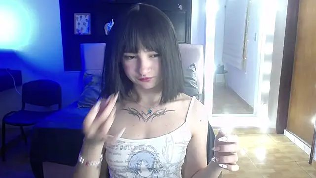 Snapshot of _Charlotte_Collins_ chatting on July 24, 2026, 4:36 pm Charlotte Collins online show from July 24, 2026, 4:36 pm