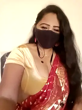 Snapshot of tamil_Vennila chatting on December 5, 2025, 7:40 am tamil Vennila online show from December 5, 2025, 7:40 am